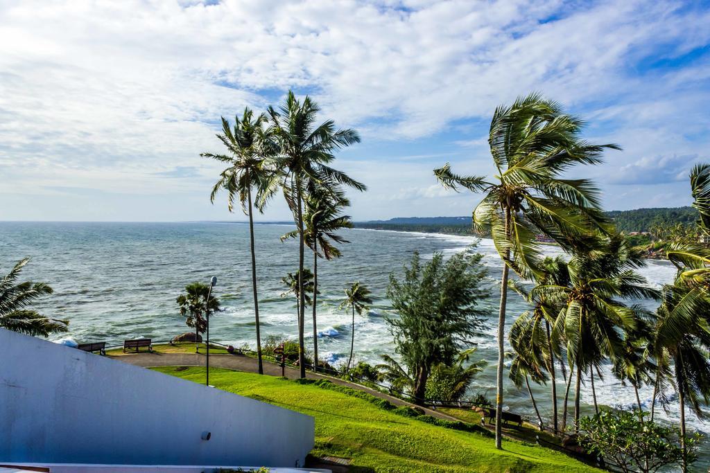 เดอะ ราวิซ โกวาลัม Hotel Thiruvananthapuram ภายนอก รูปภาพ